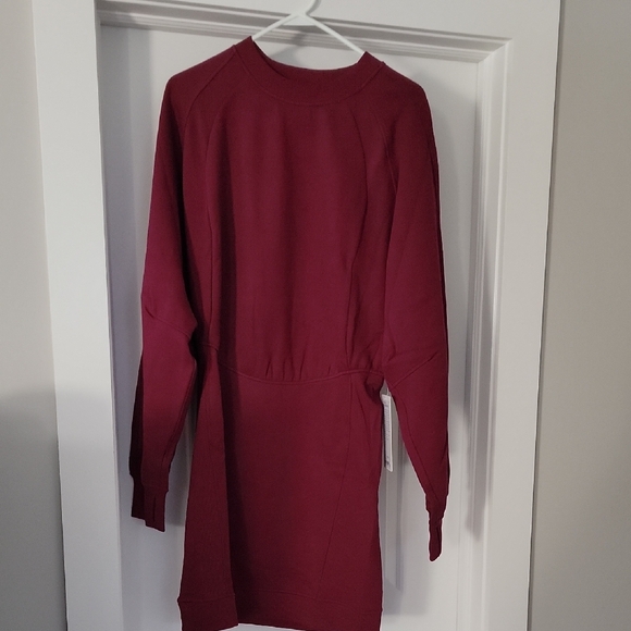 lululemon scuba long sleeve dress NWT Lululemon Scuba Long Sleeve Dress | Sz 8